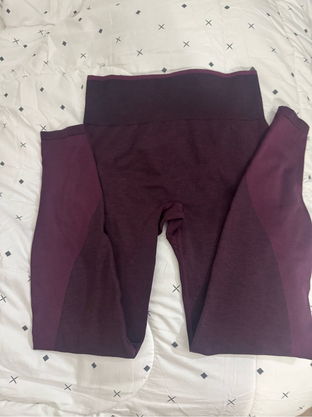 PINK Victoria's Secret Seamless Leggings in Deep Plum